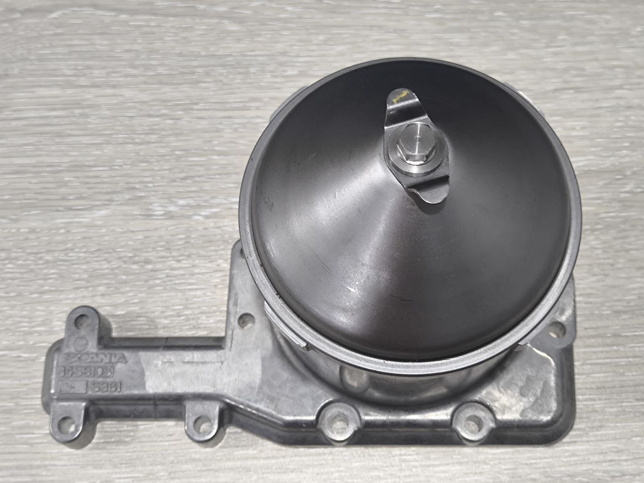 Scania Oil Filter Housing 1458105