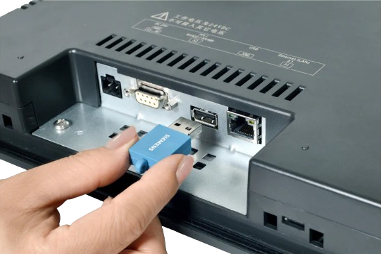 Siemens SIMATIC HMI KTP700 Basic Panel 7-Inch Touch/Key Panel-6AV6648-0CC11-3AX0