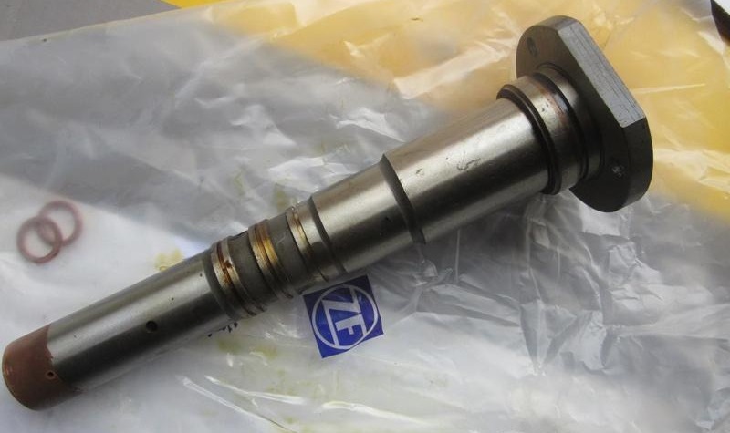 ZF Axle Shaft 4644353058 | OEM Transmission Axle Component