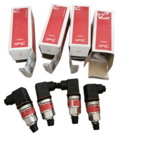 Danfoss 060G6222 Pressure Sensor – Industrial Hydraulic Transmitter for Heavy Machinery